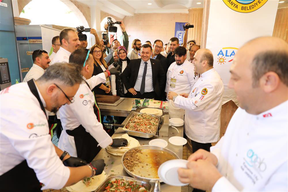 Altın Kepçe Uluslararası Yemek Yarışması başladı