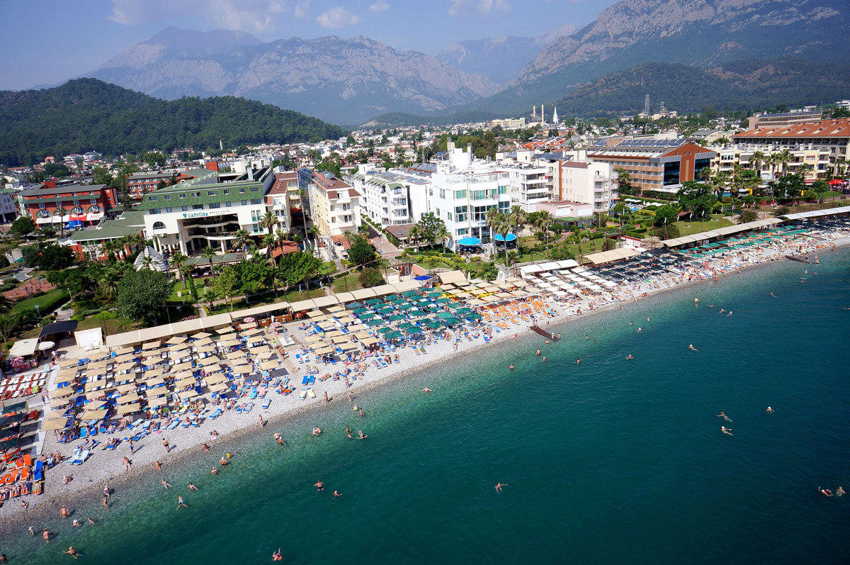 Kemer’de Turizm Kasım sonuna kadar devam ediyor