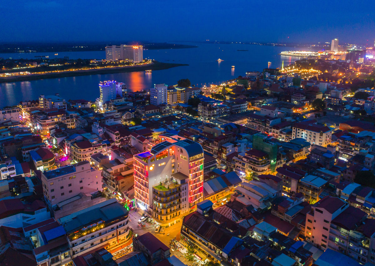 Hüzünlü ülkenin başşehri Phnom Penh