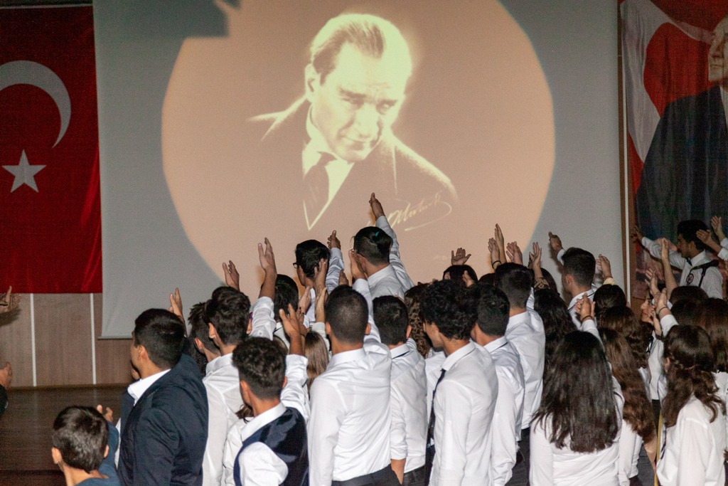 Atatürk Bodrum’da sesiyle anıldı