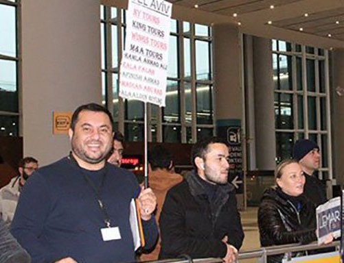 İstanbul havalimanında isim ve pankartla karşılama yasak