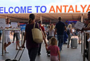 Antalya 2022'ye artışla başladı