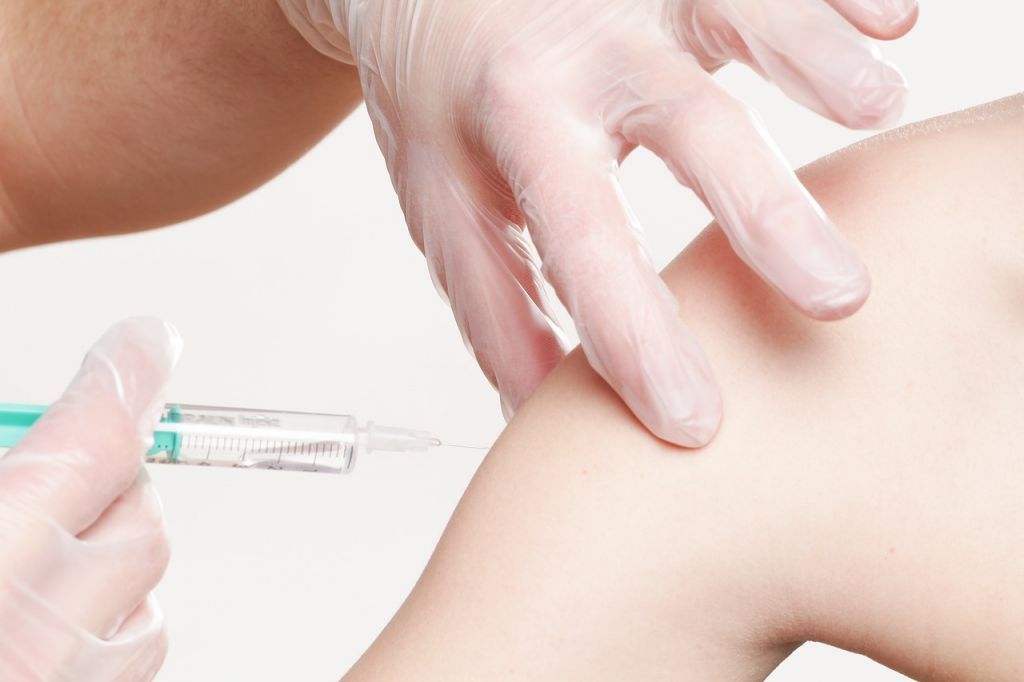 ABD seyahatinde aşı şartı