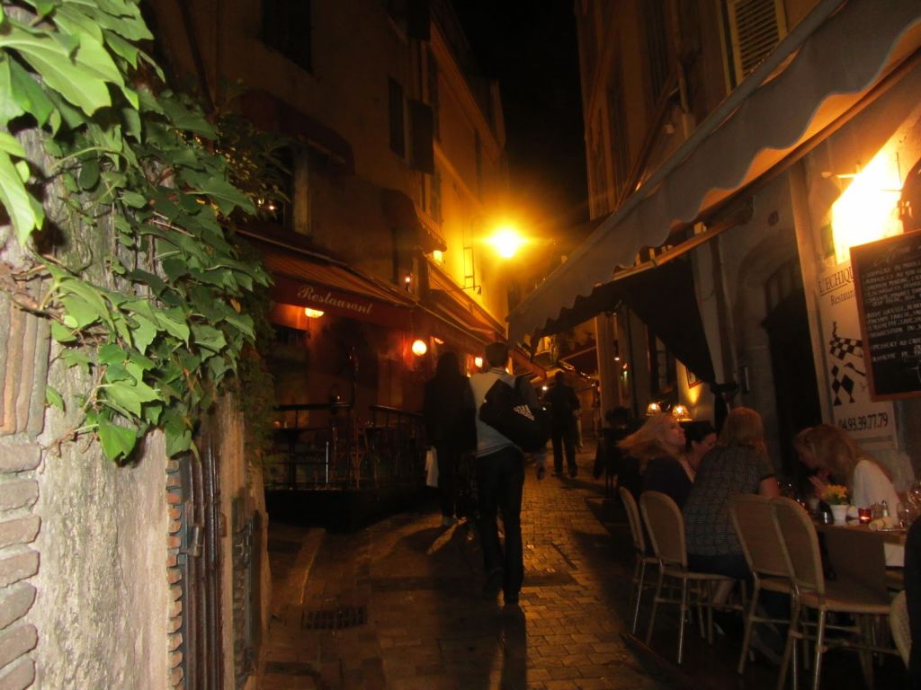 Cannes sokakları