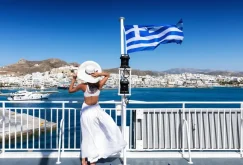 Yunanistan, 30 Mart'ta Hızlandırılmış Ada Vizelerini Başlatıyor